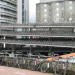 Amsterdamin rautatieaseman pyöräpysäköintiä